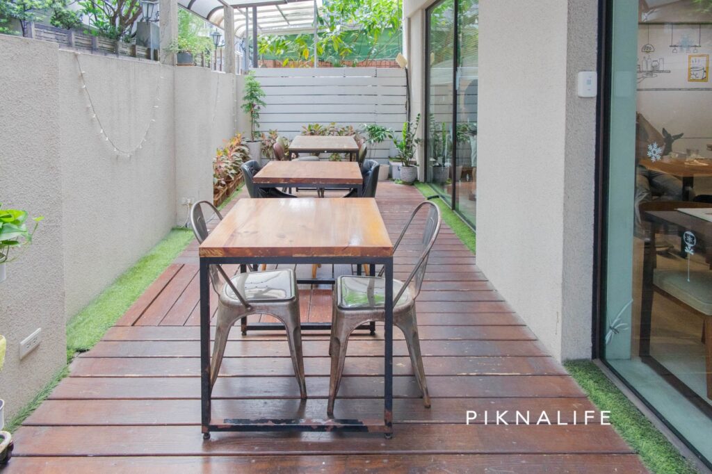 Labu cafe 戶外座位