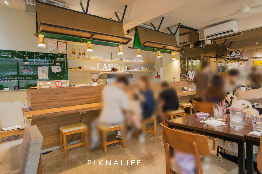 Labu cafe 一樓座位2