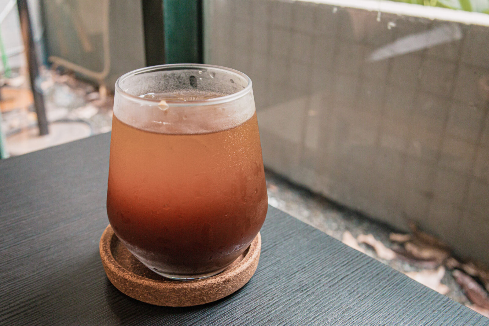 SUGARbISTRO 小食糖義式黑咖啡，冰涼清爽的深色咖啡飲品